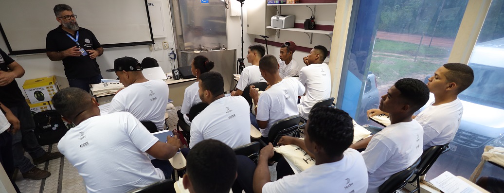 a group of people sitting in a room